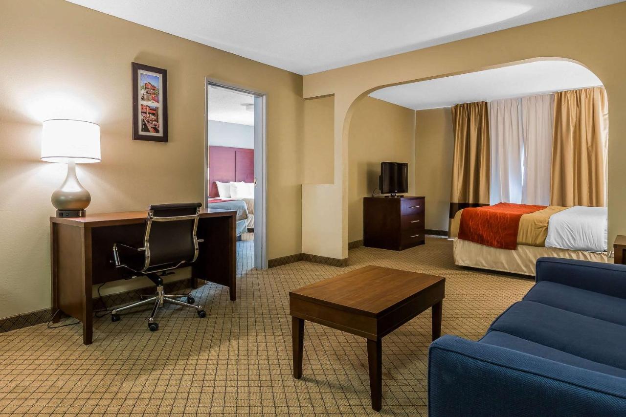 Comfort Inn & Suites Mishawaka-South Bend Extérieur photo